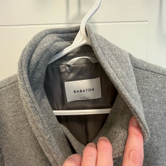 Aritzia Babyton the Connor long wool coat. - Picture 2 of 5